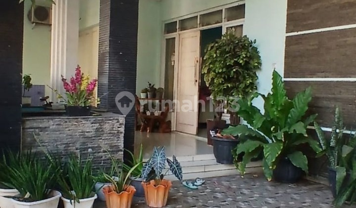 Rumah 210m2 Metland Menteng 2 Lantai Jual Cepat Bisa Kpr 2