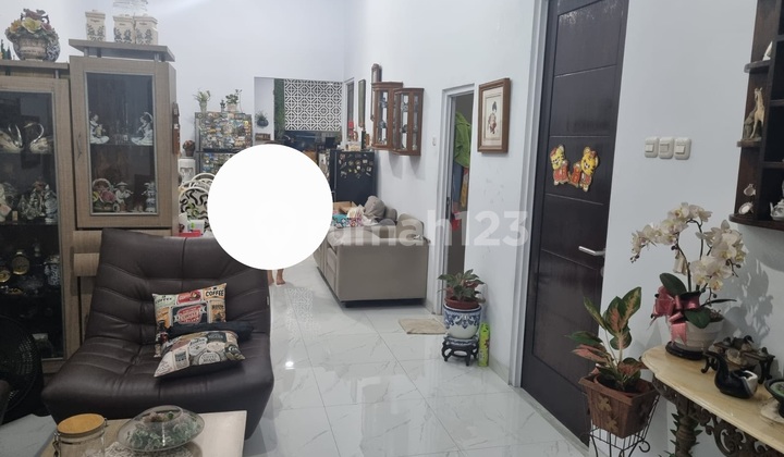 Rumah 160M2 Lebar 8 Metland Menteng Jual Murah Siap Huni bisa KPR Rumah 160M2 Lebar 8 Metland Menteng Jual Murah Siap Huni bisa KPR