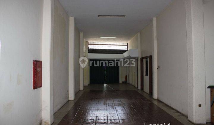 Rukan/ruko/gedung kantor 4 lt bagus strategis shm di Jatinegara Jakarta Timur 2