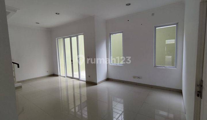 Rumah Lebar 10 Di Jalan Utama Thames Jgc Jakarta Garden City 1