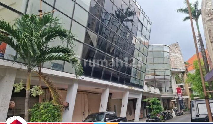 Jual Cepat Ruko Siap Huni 3 Lantai,Letak Strategis Dan Bebas Banjir Di Istana Kuta Galeria Patih Jelantik,BALI