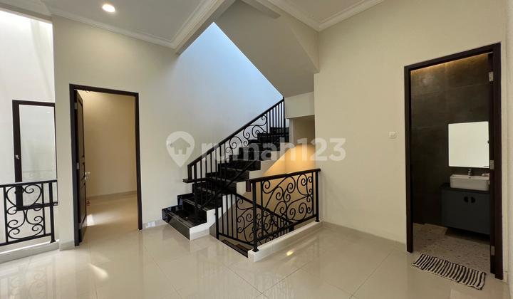 Rumah Bagus Lebar 7 Dijual Cepat Lokasi Bagus Di Jl Swadaya Duren Sawit Jakarta Timur 2