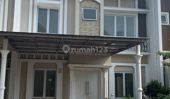 Jual Cepat Rumah Lebar 8 Full Renov Semi Furnish Shm Di Thames Jgc Jakarta Garden City 1