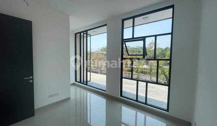 Rumah Siap Huni Lokasi Bagus Di Cluster Laseine (jgc) Jakarta Garden City Cakung Jakarta Timur 2