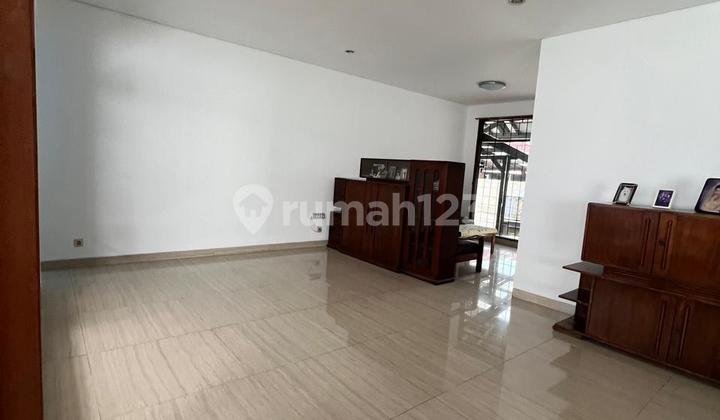 Rumah asri dan nyaman di sukaresmi Bandung 2