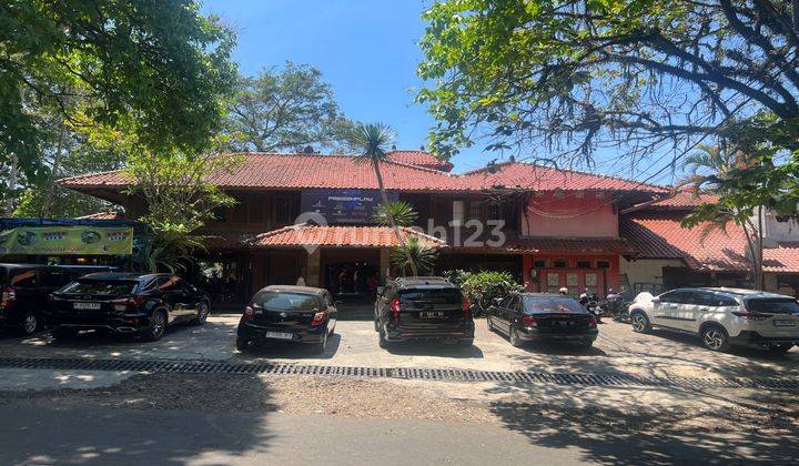 Rumah Cafe Berjalan di Karang Layung , Sukajadi Bandung 2