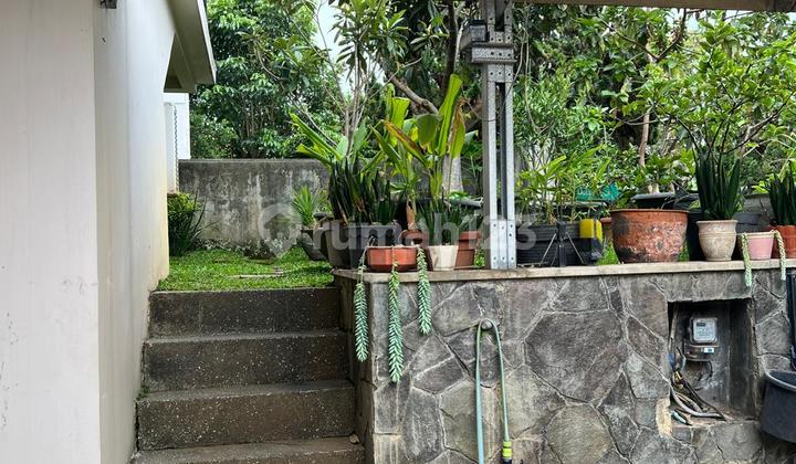 Well-Maintained Comfortable House In Setraduta Bandung 2