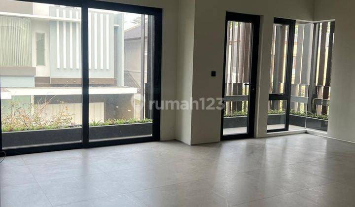 Rumah baru Semi Furnished Tatar Ratnasasih Kota Baru Parahyangan 1