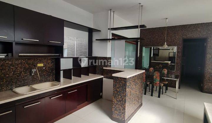 Rumah Nyaman Modern di Setra Indah Bandung 1