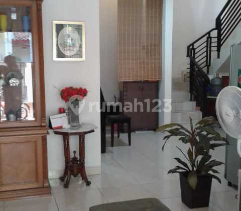 2-Story House in Cinere, Depok, Strategic Location 2