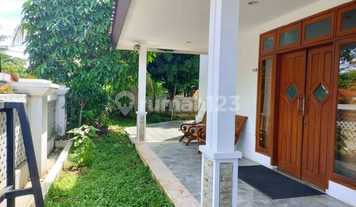 Rumah Bagus Hook Dlm Komplek Cinere, Lokasi Strategis