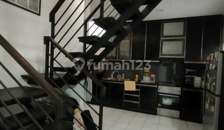 Rumah 2 Lantai Siap Huni Dalam Komplek Di Cinere, Depok 2