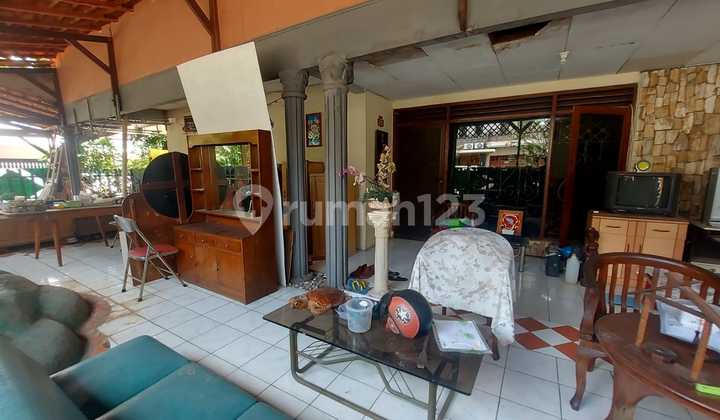 Hook House For Sale, 1 story in Mega Cinere, Depok.