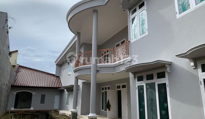 Rumah Klasik Dalam Komplek Dekat Pintu Tol Krukut, Cinere Rumah Klasik Dalam Komplek Dekat Pintu Tol Krukut, Cinere