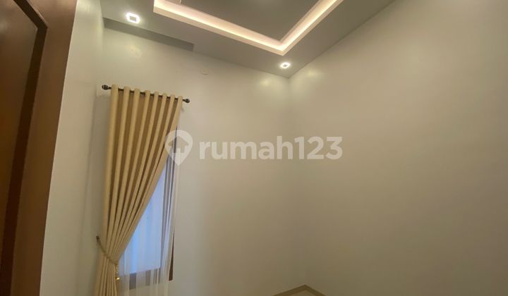 Latest Cluster House Near Main Road