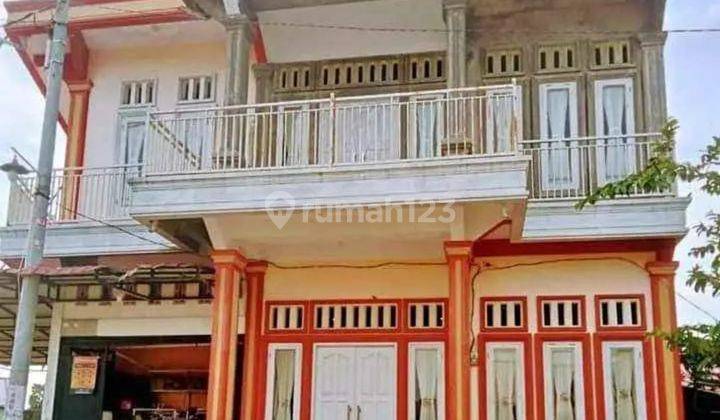 Rumah Mewah Dua Lantai Dengan Harga Terjangkau  1