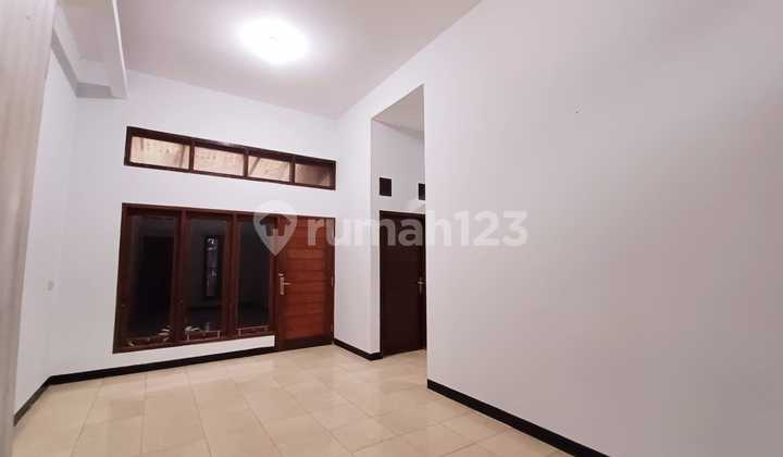 Disewakan Rumah Sayap Cibabat Cimahi Utara Disewakan Rumah Sayap Cibabat Cimahi Utara