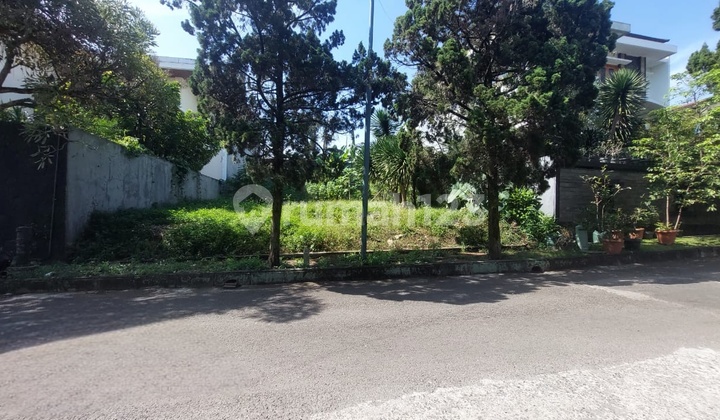 For Sale: Setra Duta Land, North Bandung, Near Pasteur Toll Gate.