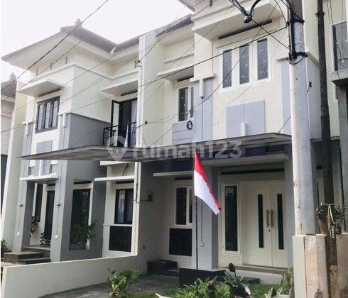 Rumah 2 Lantai Siap Huni Lokasi Strategis di Puri Gandul Asri Cinere Depok 1