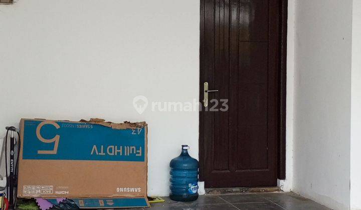 Rumah di jual berikut furniture  2