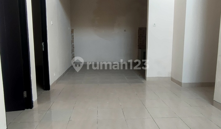 Di Sewakan Rumah Villagio Citra Raya Tangerang. Tw Ln 2