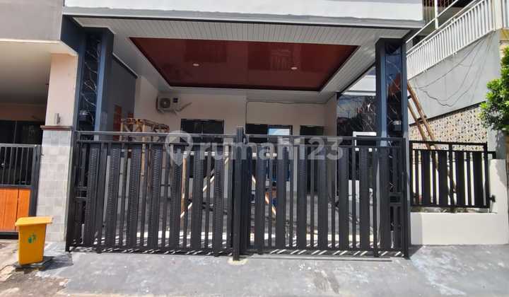 Di Jual Unit Baru 2 Lantai Picasso. Yl Di Jual Unit Baru 2 Lantai Picasso. Yl