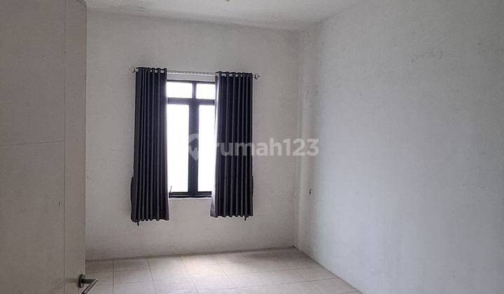 Rumah Di Jual Semi Furnished Dekat Universitas Esa Unggul  2