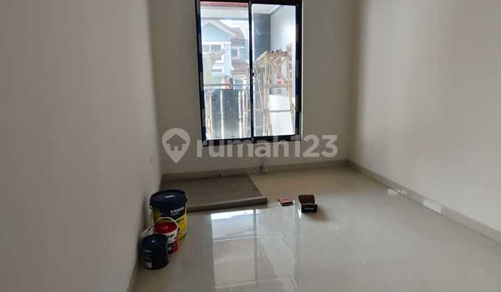 Di Jual Unit Baru 2 Lantai Picasso. Yl 2
