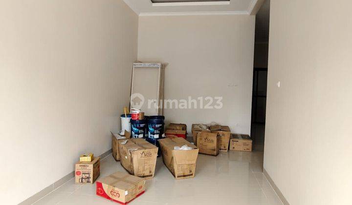 Rumah 2 Lantai Dan Siap Huni Di Jual 2