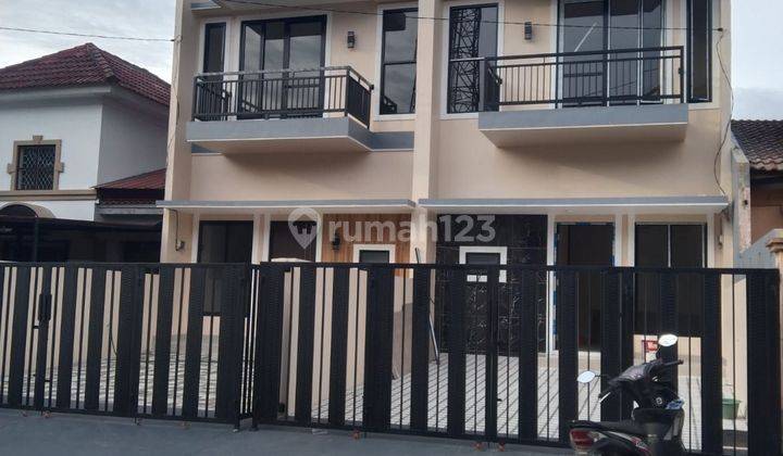 Rumah 2 Lantai Dan Siap Huni Di Jual 1