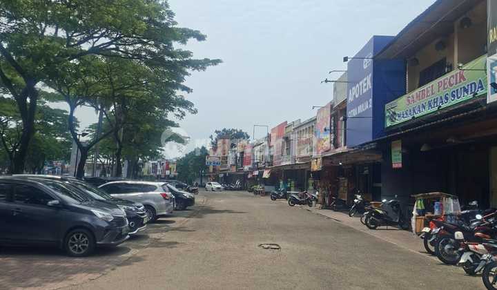 For Rent, Shop House in a Busy Area. L 2