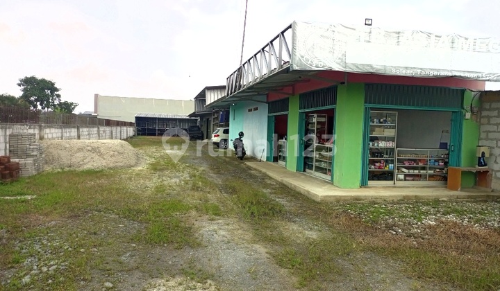 For Rent: Ex-Hardware Store Shop House, Cisoka, Tangerang.