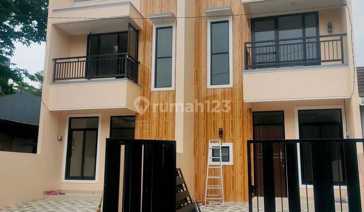 Di Jual Rumah Siap Huni  2