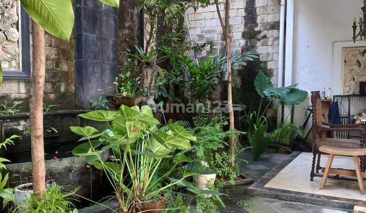 Rumah kebayoran di Dempo 2 Lantai SHM Bagus Hadap Timur 2