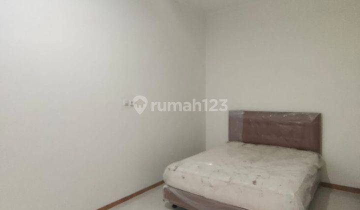 Rumah Dan Paviliun Siap Huni Dalam Komplek di Cinere, Strategis 2