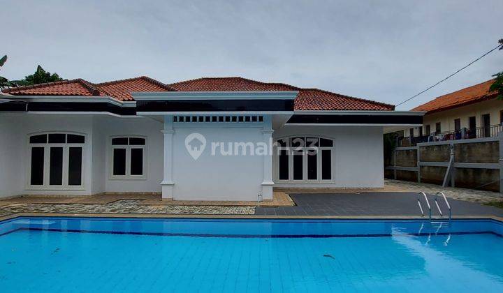 Rumah Bagus Siap Huni di Lebak Bulus, Lingkungan Tenang, Asri 2