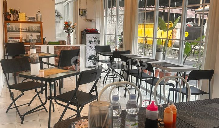 Restaurant For Sale, Excellent Location in Cinere, Depok