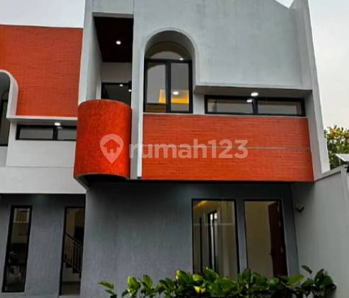 Rumah Modern Tropis SHM, Pamulang, Tangerang
