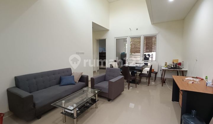 Rumah di orchard park SHM Bagus