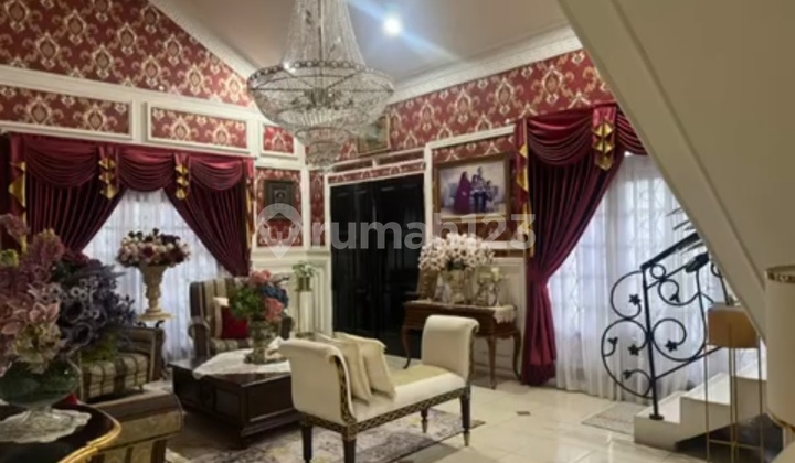 Semi Classic House in New City Cibaduyut Good Semi Furnished 2