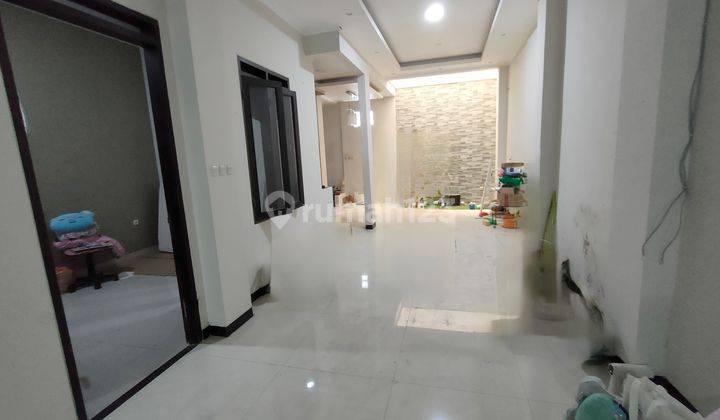 Rumah Kontrakan Unfurnished Di Batununggal 2