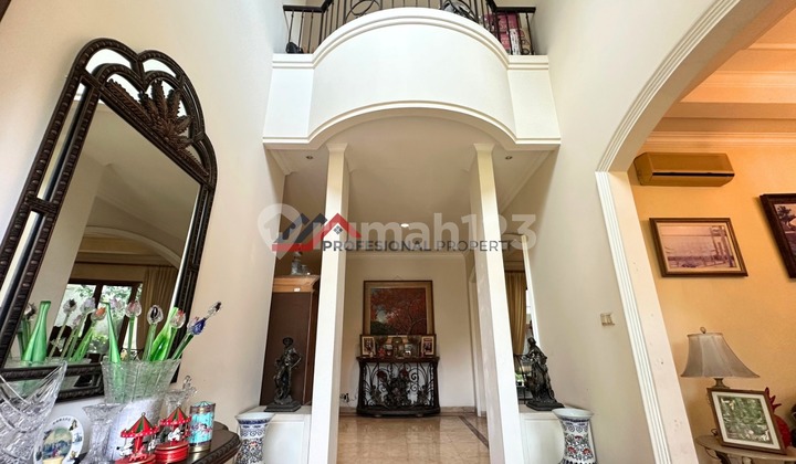 Rumah Siap Huni Hook Jalan Lebar di Pondok Indah