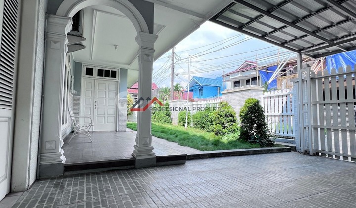 House in a Complex Near MRT Lebak Bulus 2