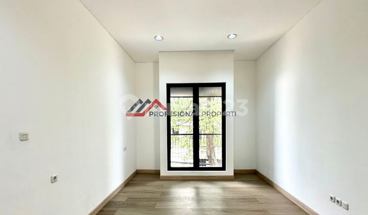 Rumah Brand New Modern Tropical Private Pool 2