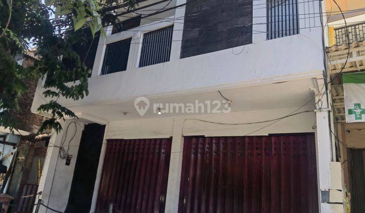 Dijual Rumah 0 Jalan Cocok untuk Usaha Anda, atau kost.  1