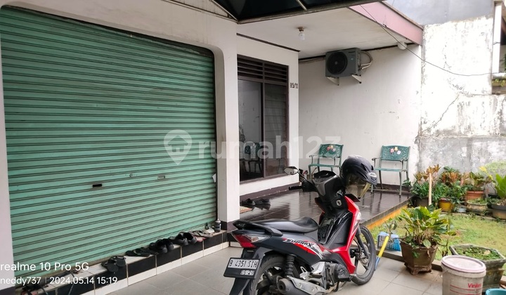 For Sale Quick !! House in Pdk Kelapa 8m Wide 3 Bedrooms 2