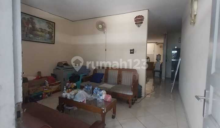 Dijual Rumah Dalam Komplek di Cempaka Putih 3.8M 2