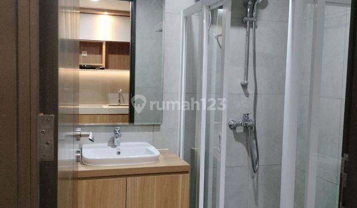 kamar mandi apartemen chadstone type studio sangat