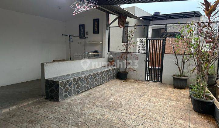 Rumah Modern Tropical Baru Sangat Terawat Di Cempaka Putih Timur 2