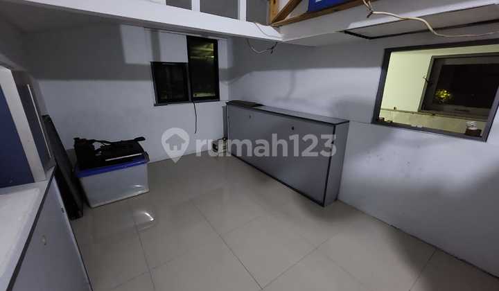 Dijual Cepat Rumah 3Lt di Cempaka Putih Barat 2